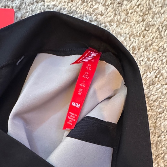 Spanxsculpt Oncore HighWaisted MidThigh Short Powerful Sculpting Shapewear NWT - Picture 4 of 7